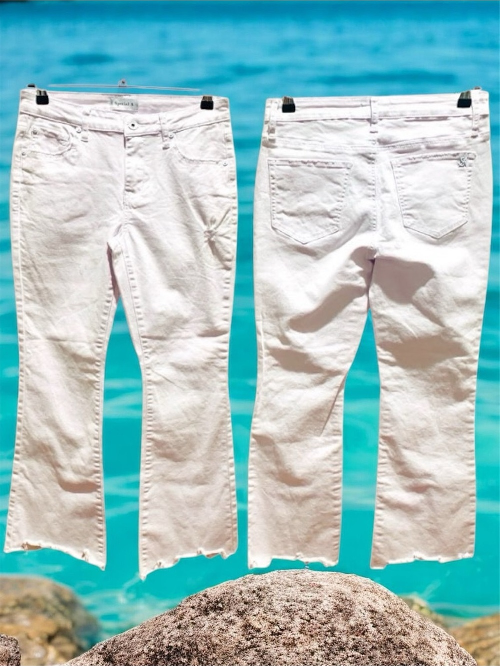 Trendy White Distressed Denim Jeans Cropped Length Frayed Hem Junior Size 9 NWOT